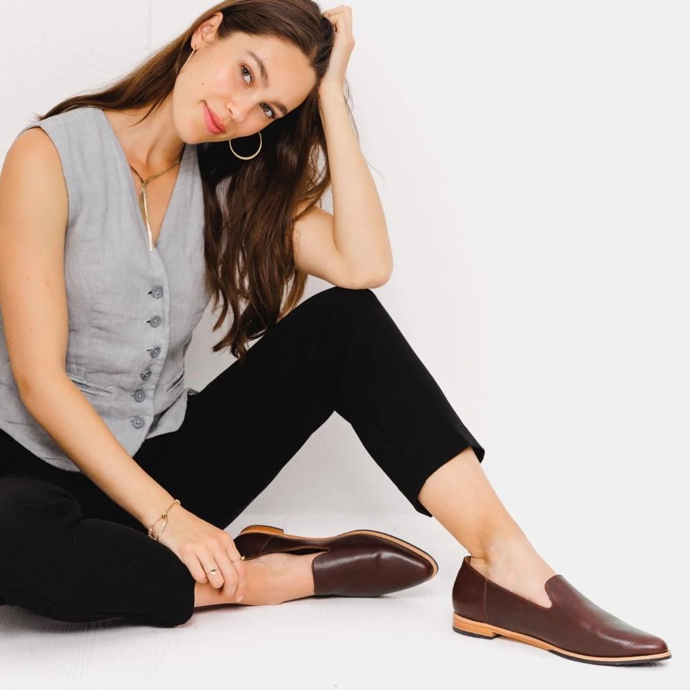 Portland Leather, Pointed Flat "Redwood" sz 10.5